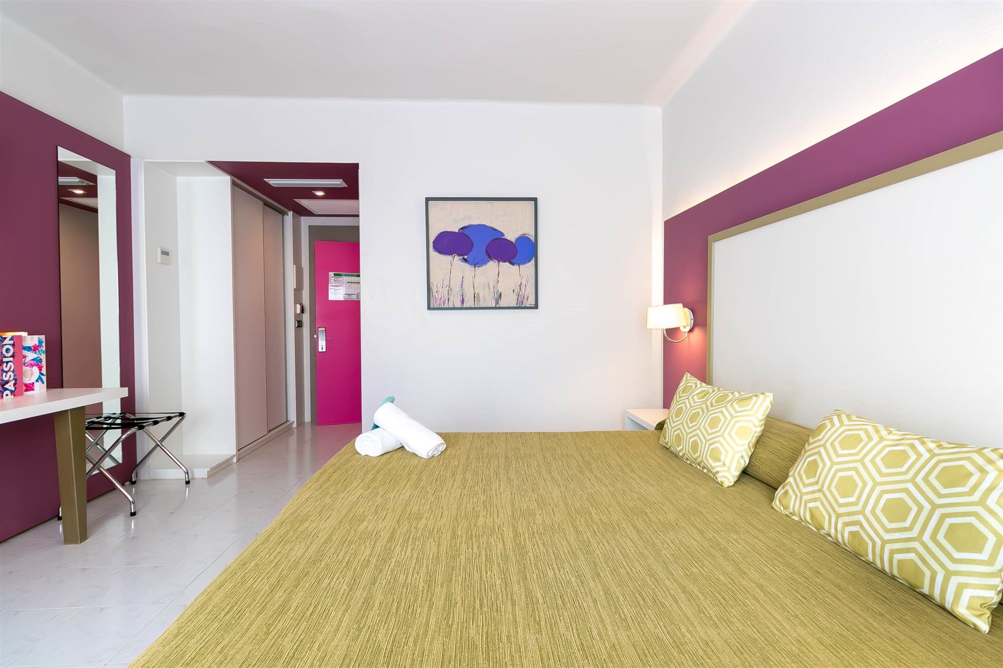 The Purple Hotel - Adults Only San Antonio  Exteriér fotografie